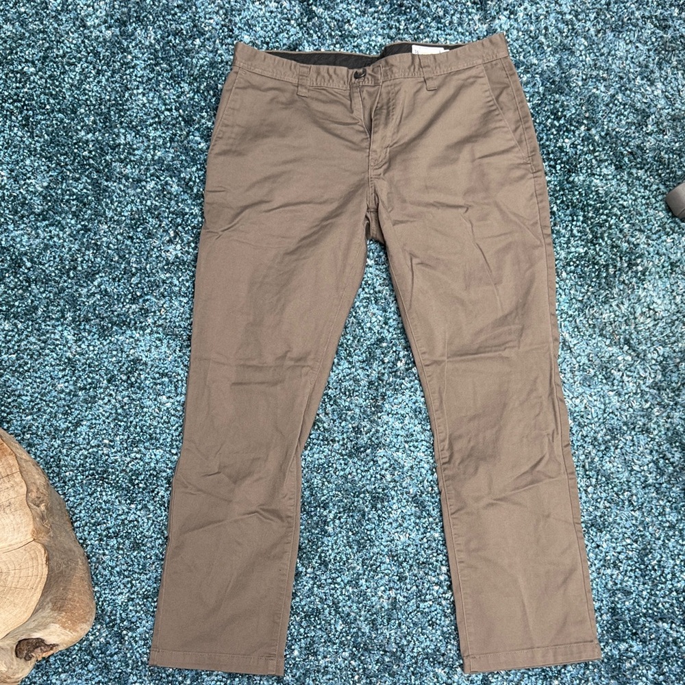 Volcom Men's brown Chinos